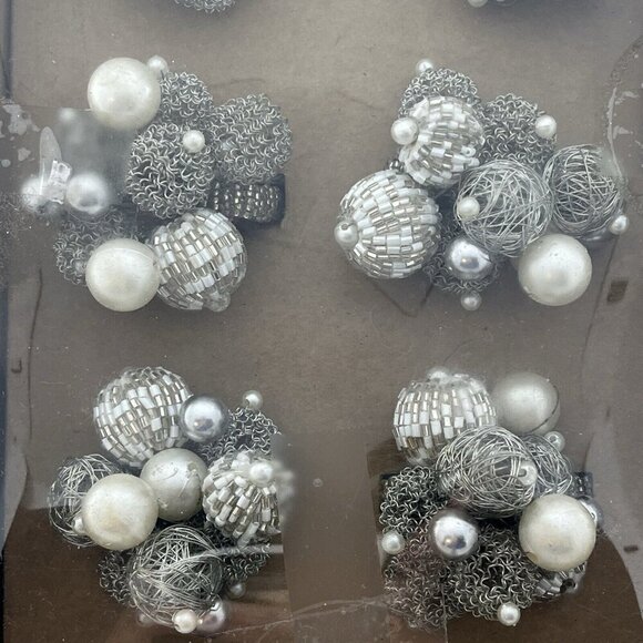 Rachel Zoe Beaded Napkin Rings Silver Metallic Beaded 3 Set Of 6 Holiday Party - Picture 5 of 5
